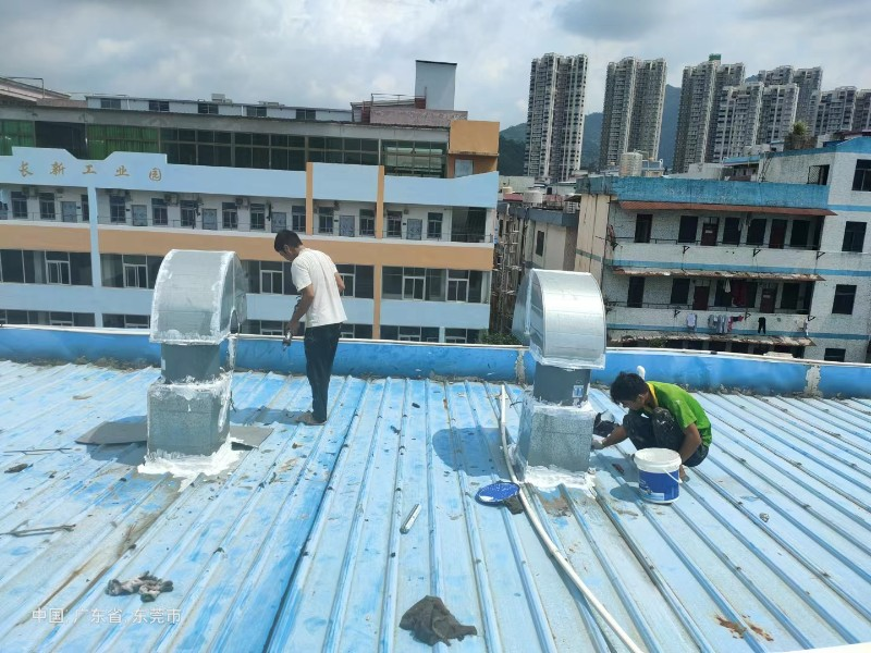 东明钢结构屋面涂料维修方法